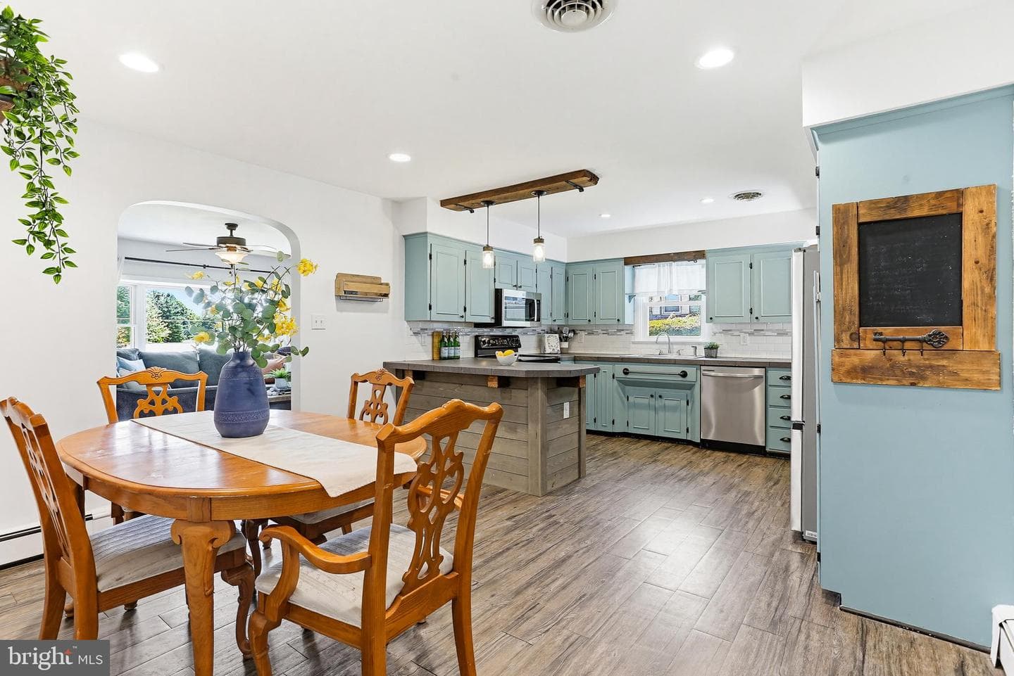 1644 Saint Paul Street photo 6