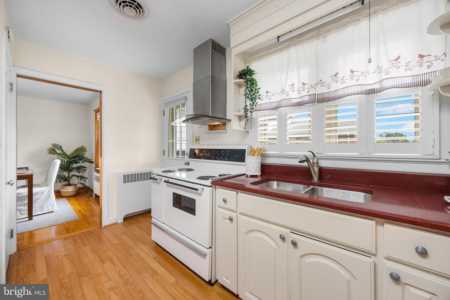 2883 Park Avenue photo 25