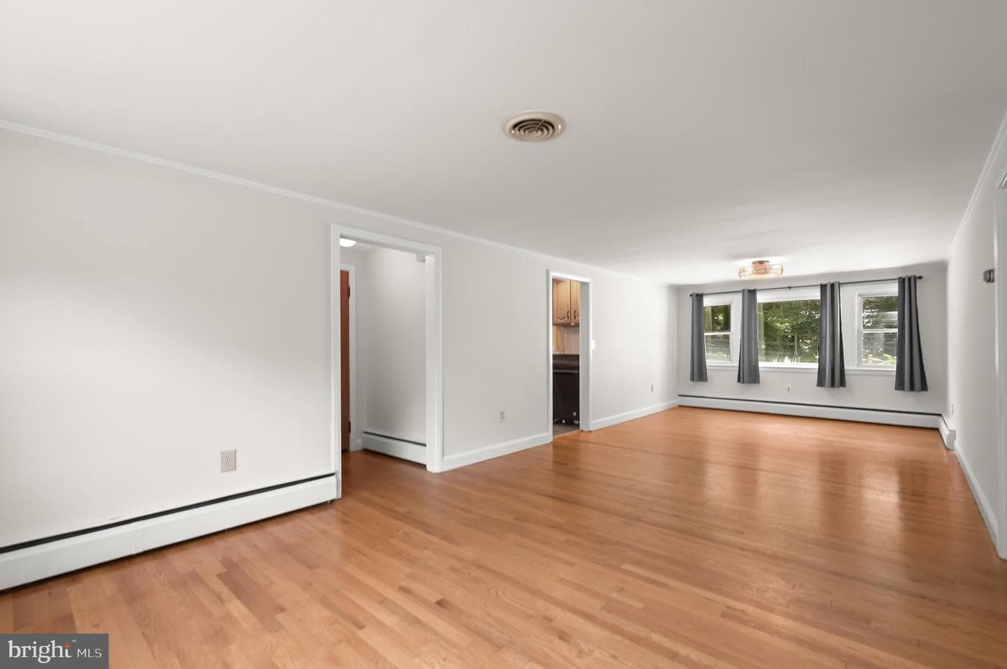 7416 Centre Street photo 13