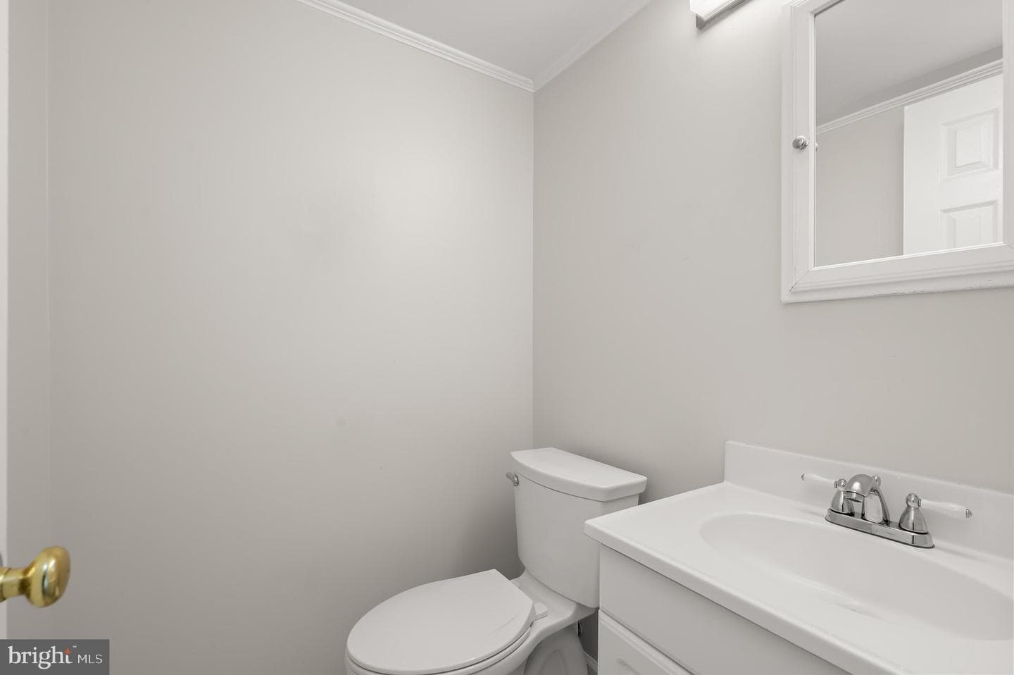 7416 Centre Street photo 44