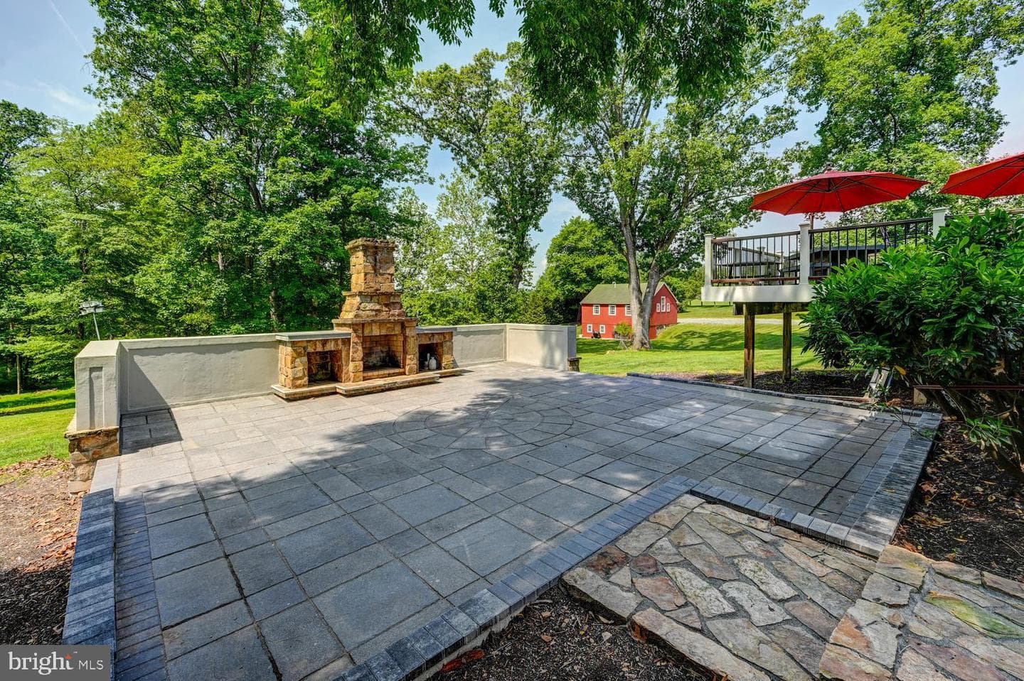 2546 Hollingsworth Road photo 42