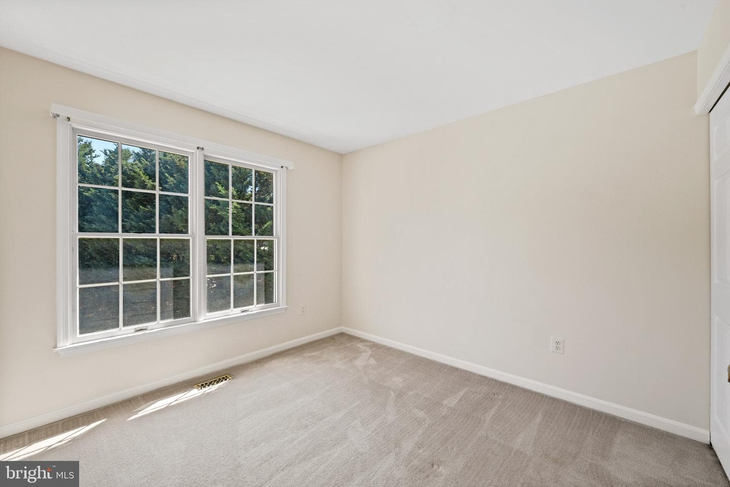 4915 Jalmia Road photo 29