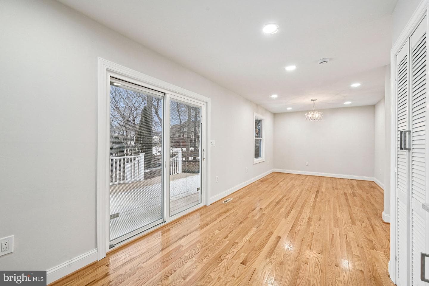 5806 Miriam Drive photo 34