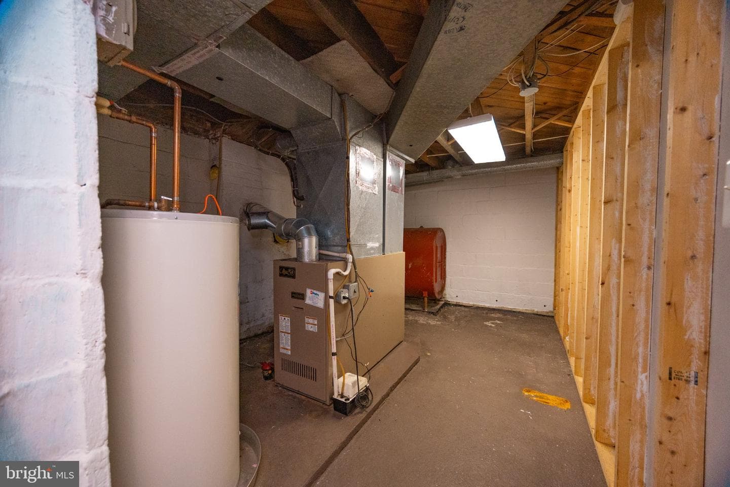 515 Locust photo 102