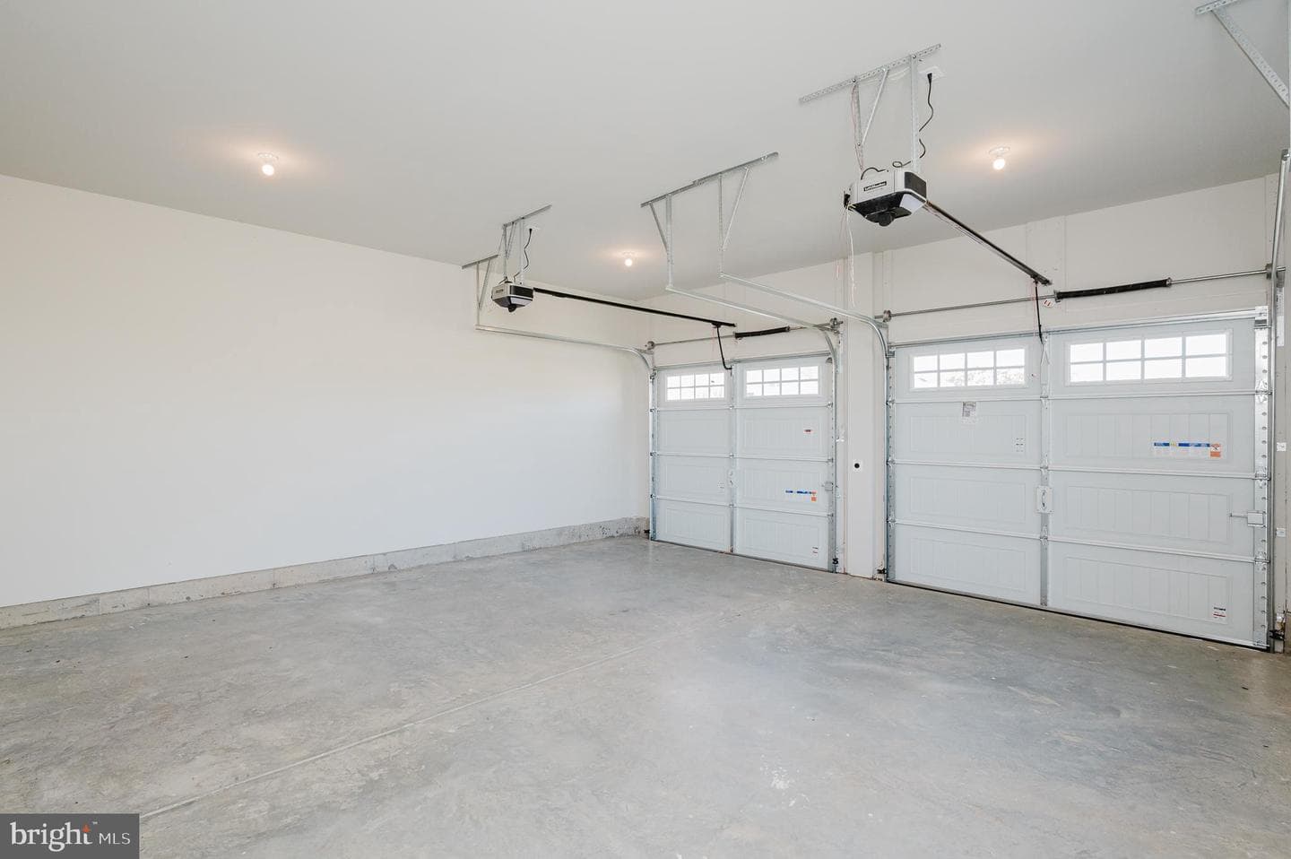 2527a Fourleaf Drive photo 49