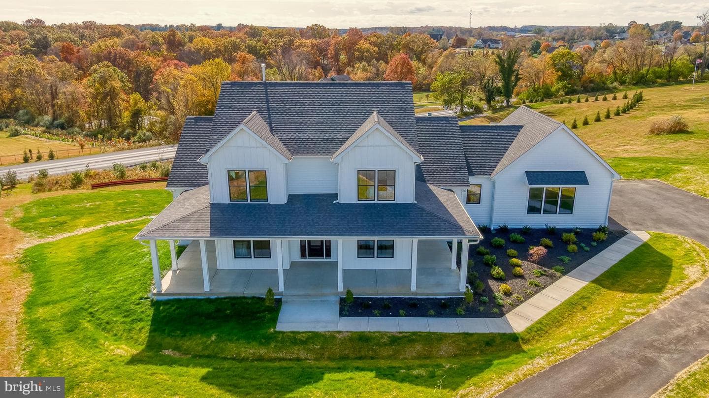 2527a Fourleaf Drive photo 66