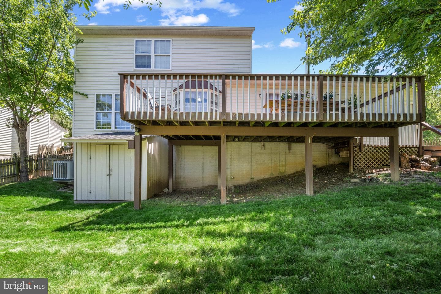 718 Spotters Ct photo 33
