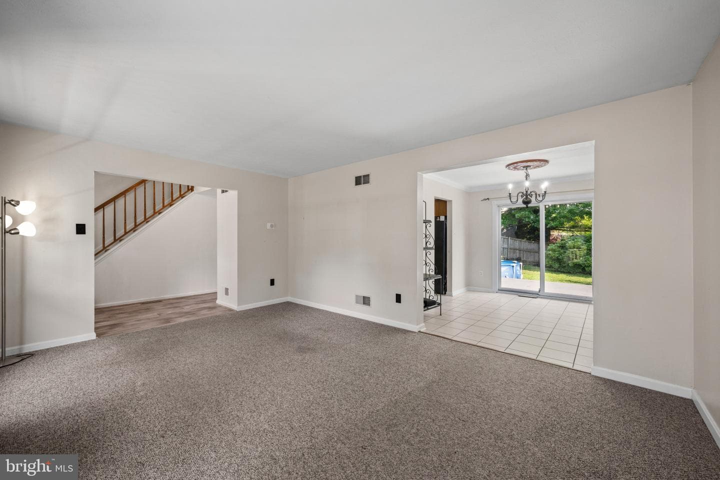785 Woodsman Circle photo 11