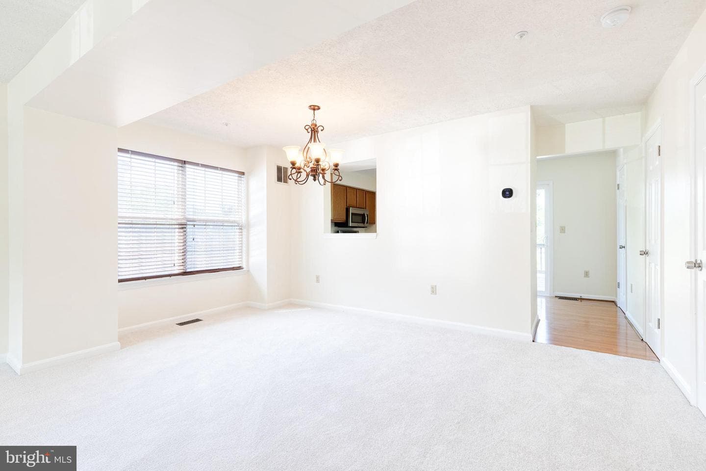 710 Medinah Circle photo 7
