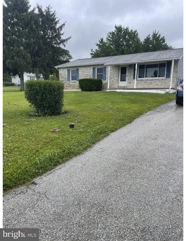 2733 Fridinger Mill Road, Manchester