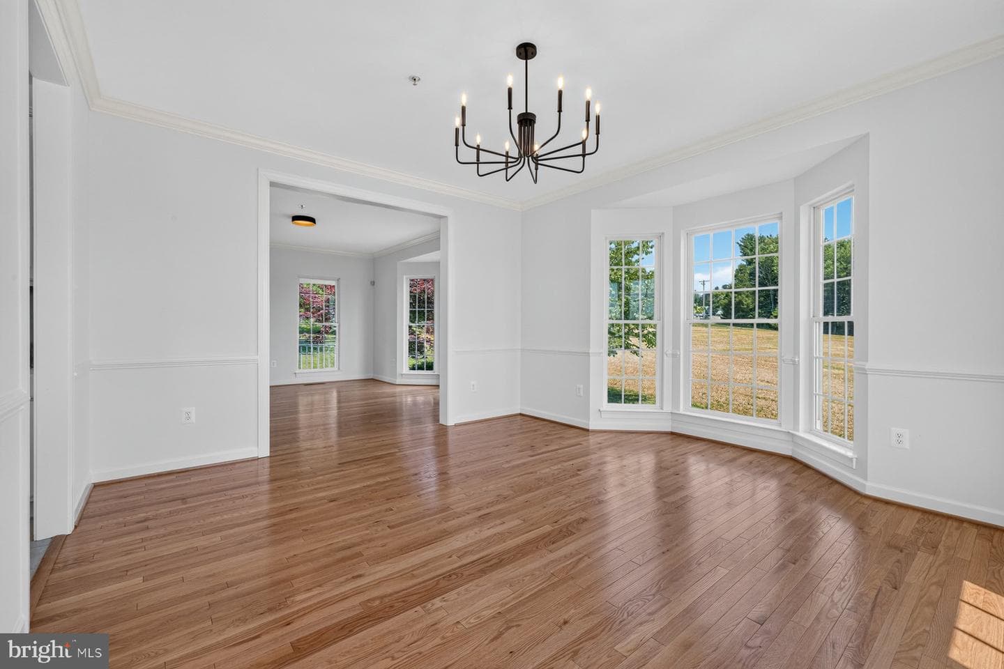 5891 Woodbine Road photo 10