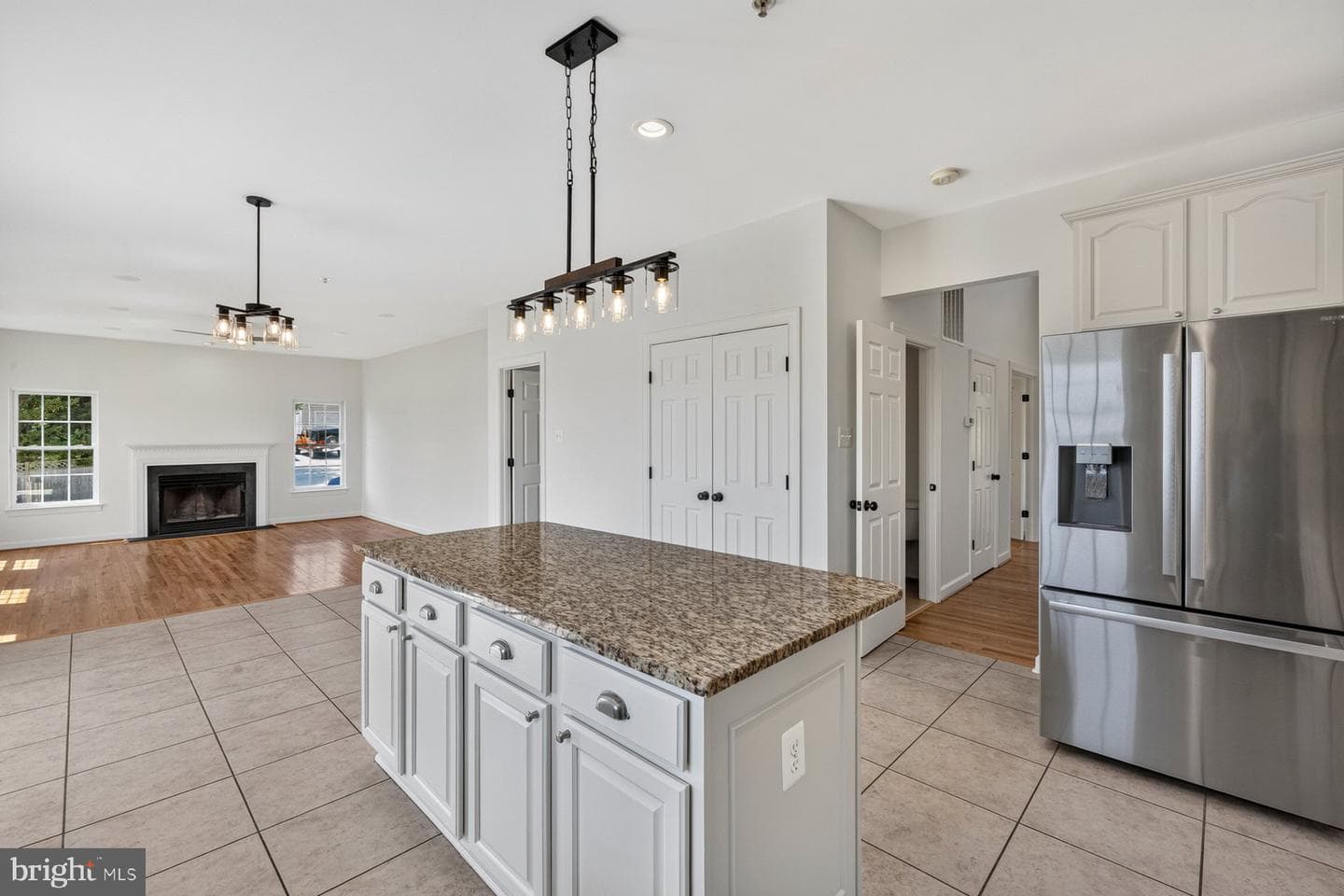 5891 Woodbine Road photo 16