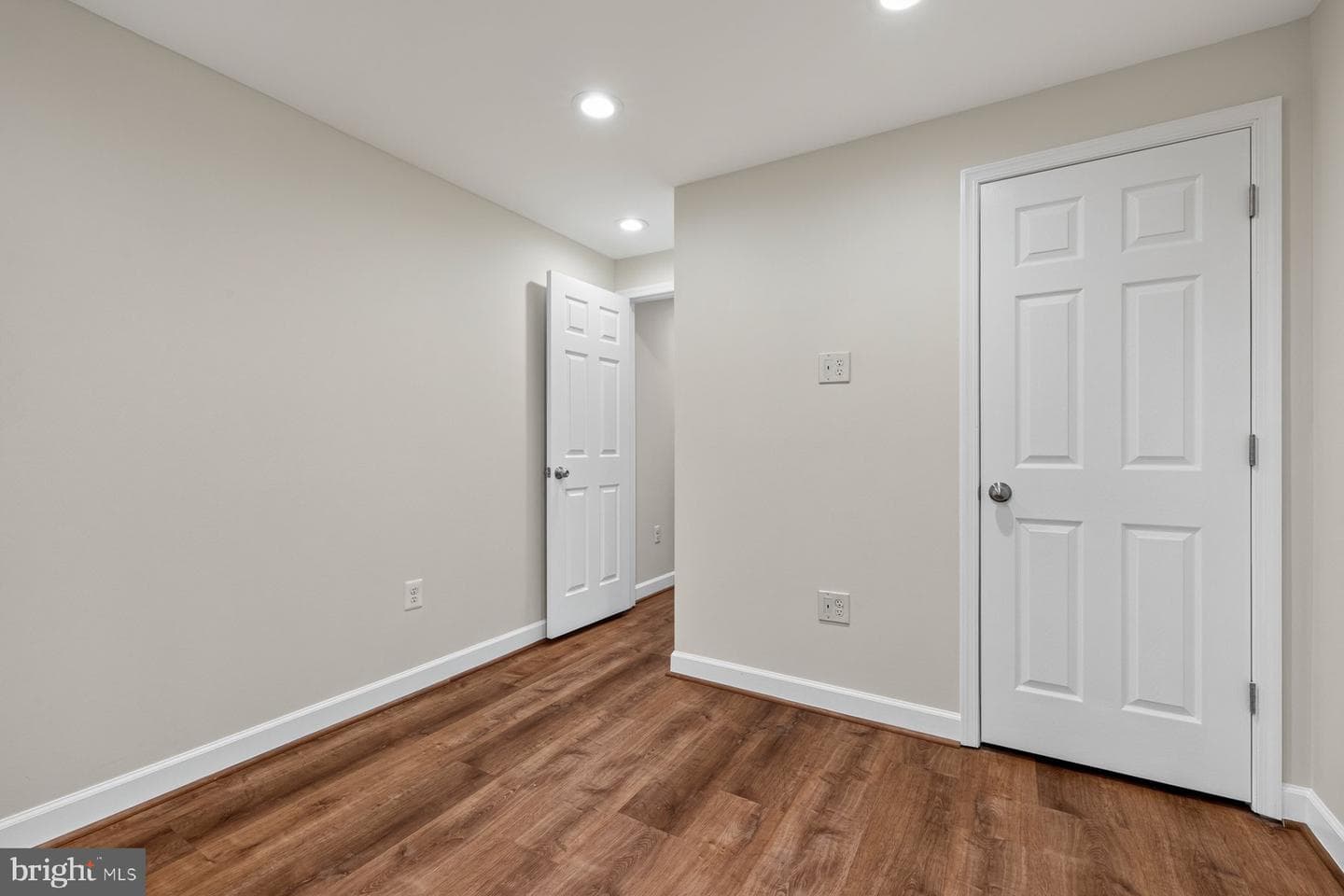 5891 Woodbine Road photo 40