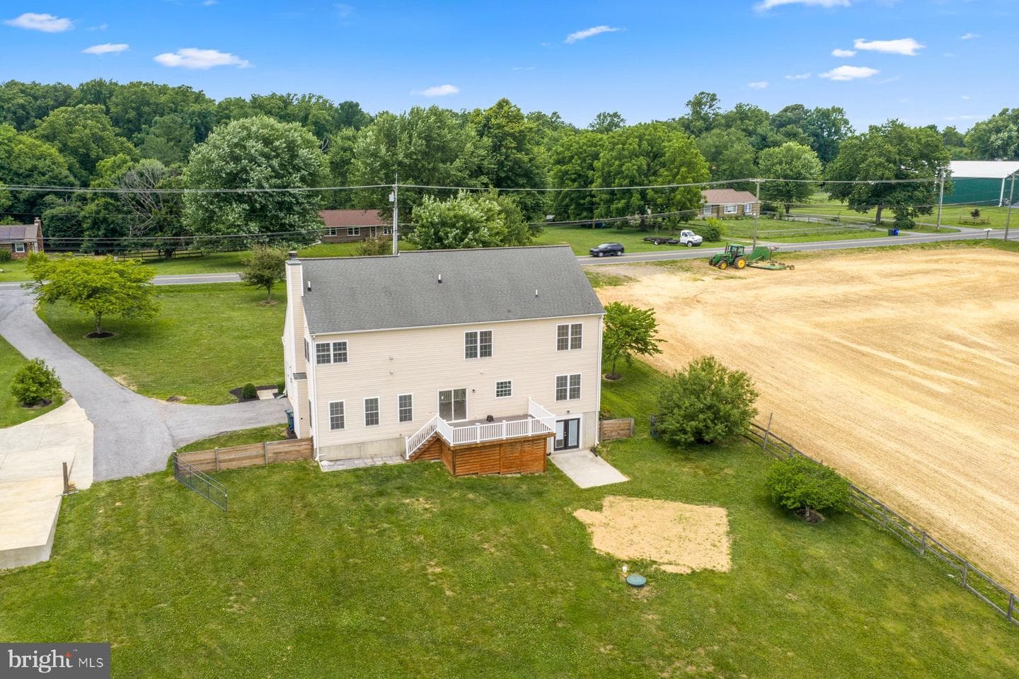 5891 Woodbine Road photo 60