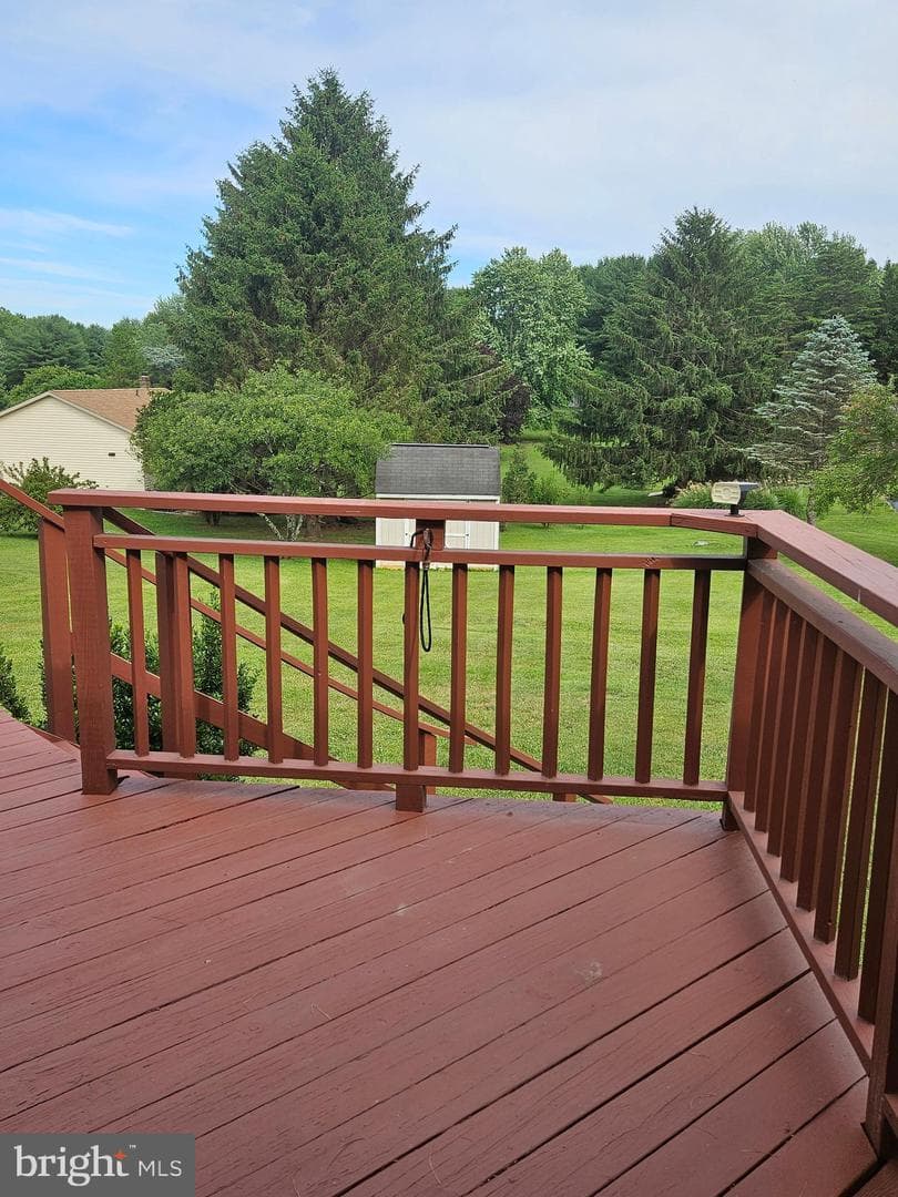 1497 Algonquin Court photo 20