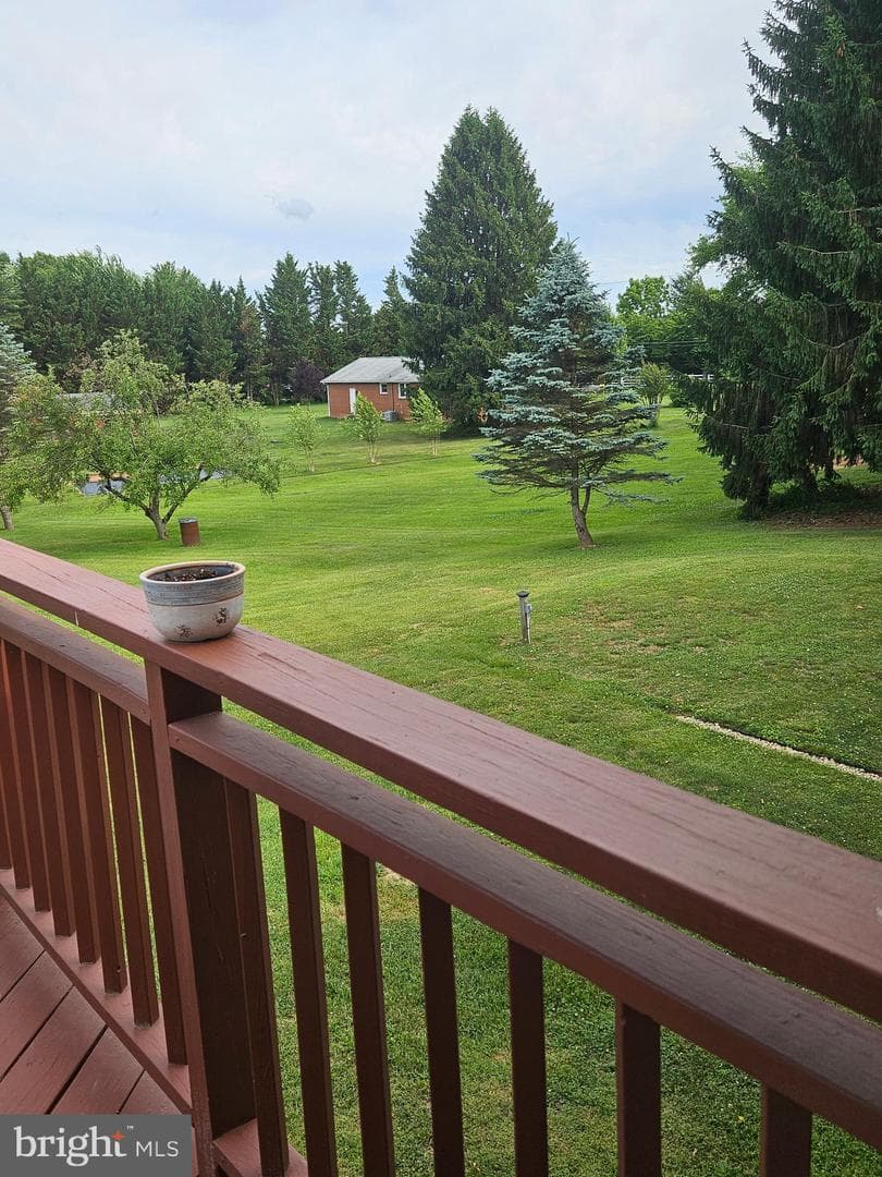 1497 Algonquin Court photo 21