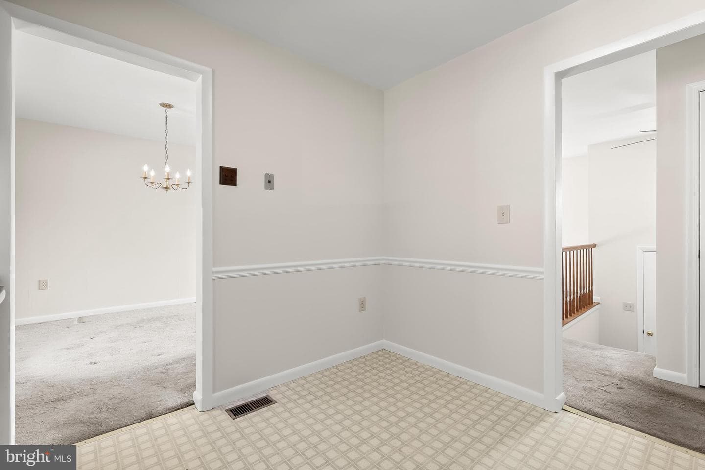 308 Waterview Court photo 20