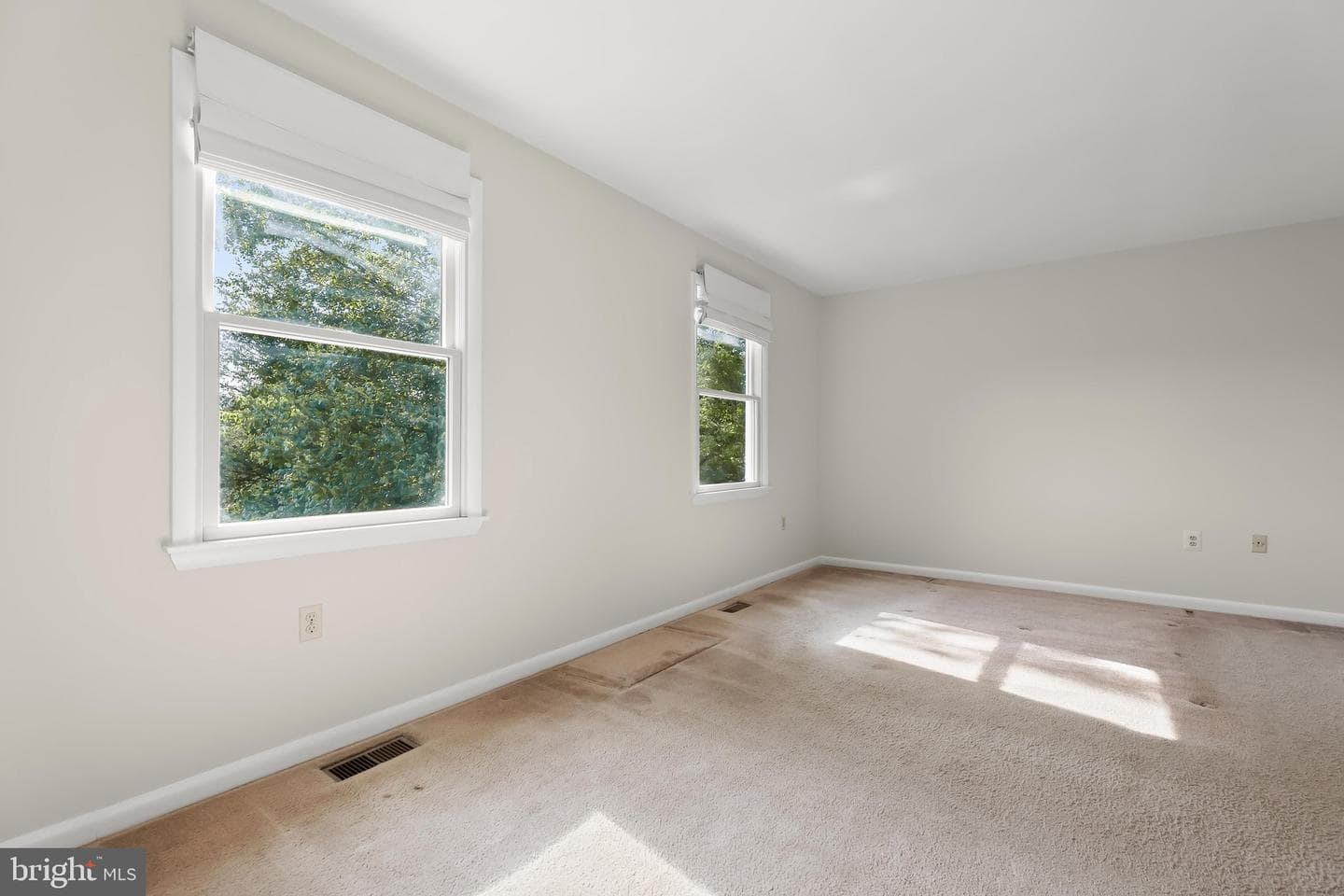 308 Waterview Court photo 21