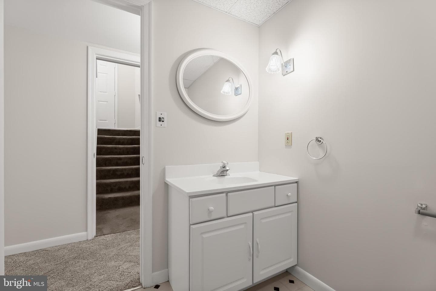 308 Waterview Court photo 37