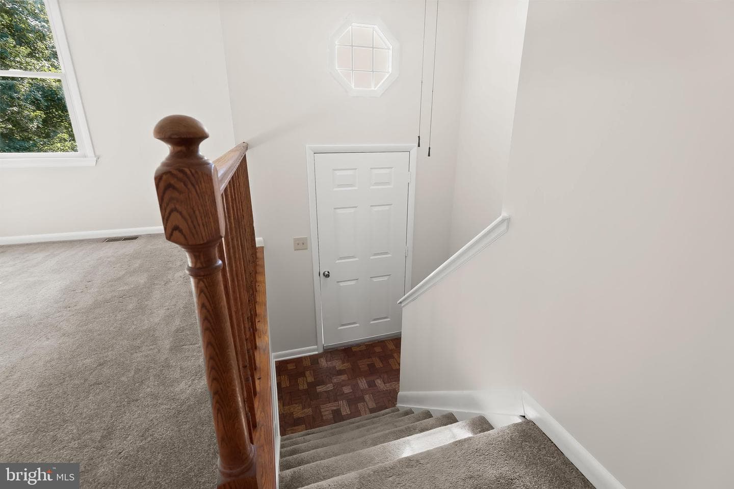 308 Waterview Court photo 7