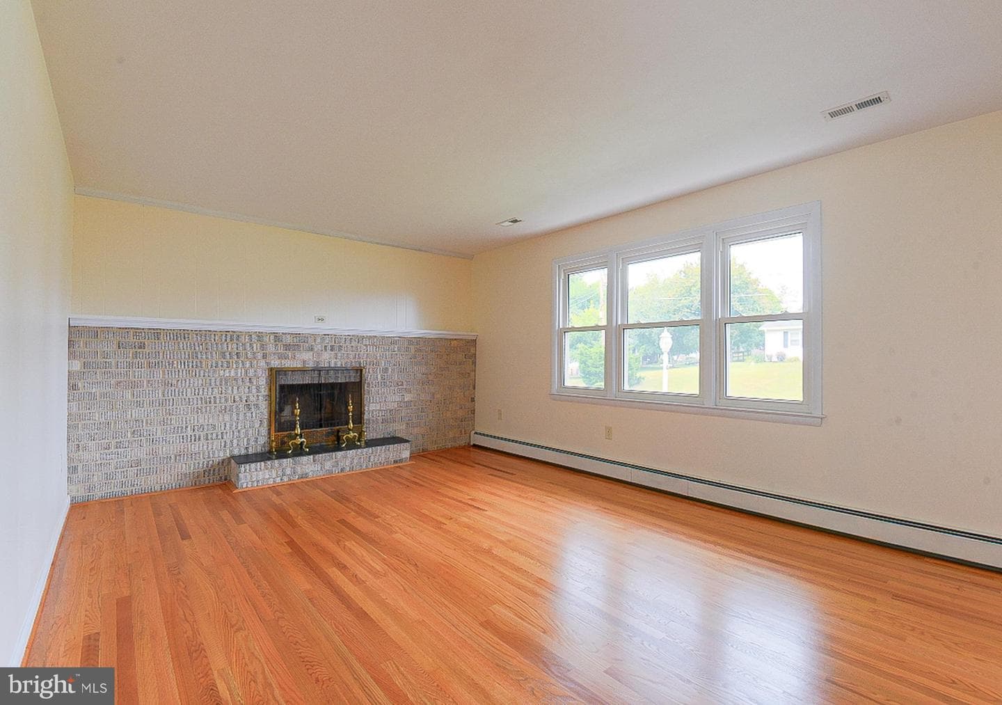 313 Wayne Avenue photo 14