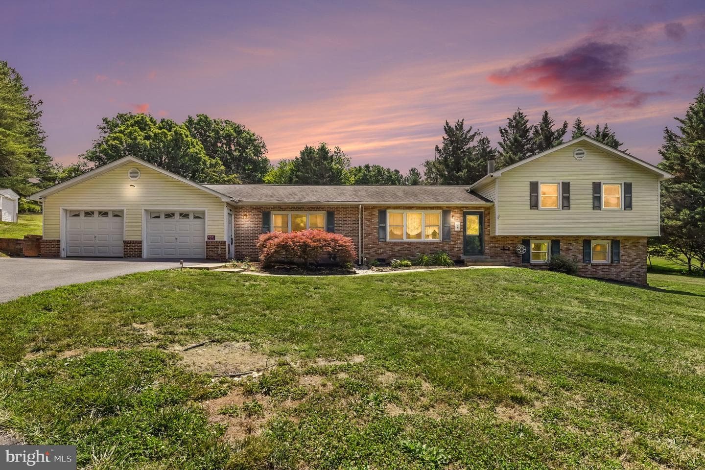 3944 Harrisville Road, Mount Airy