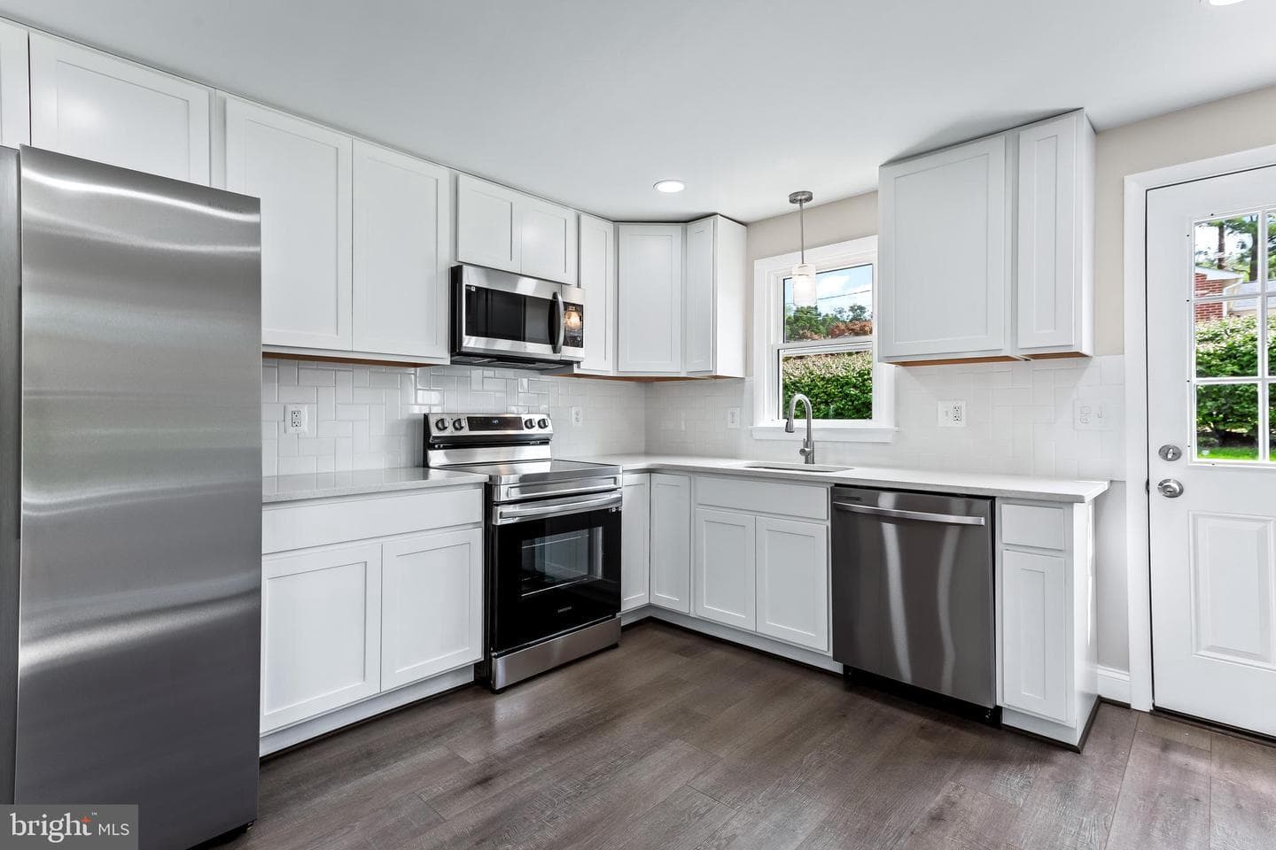 105 Warfieldsburg Road photo 6