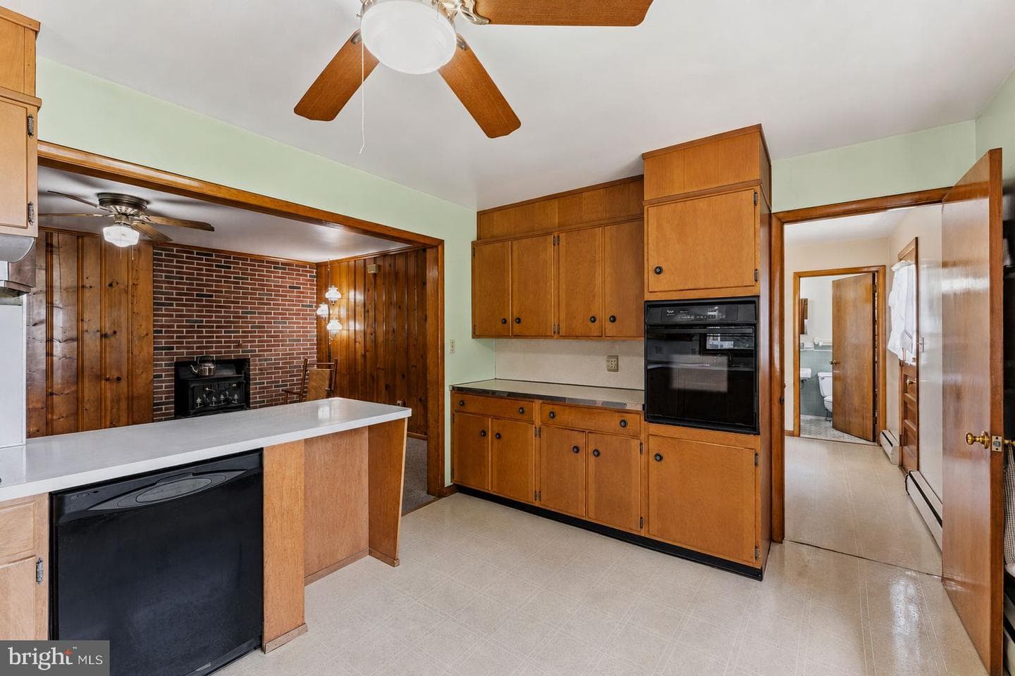 5049 Braddock Road photo 17