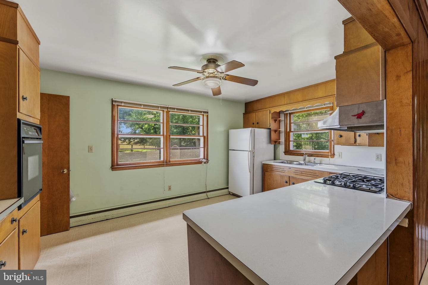 5049 Braddock Road photo 19
