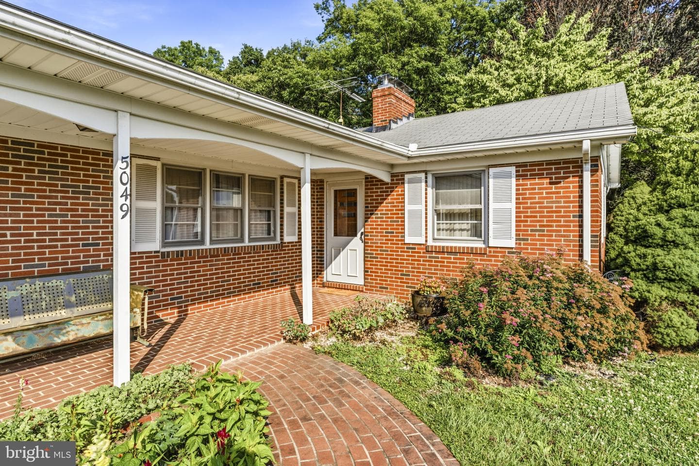 5049 Braddock Road photo 45