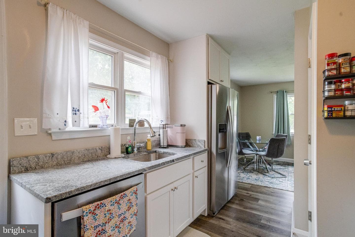 2552 Arthur Avenue photo 20