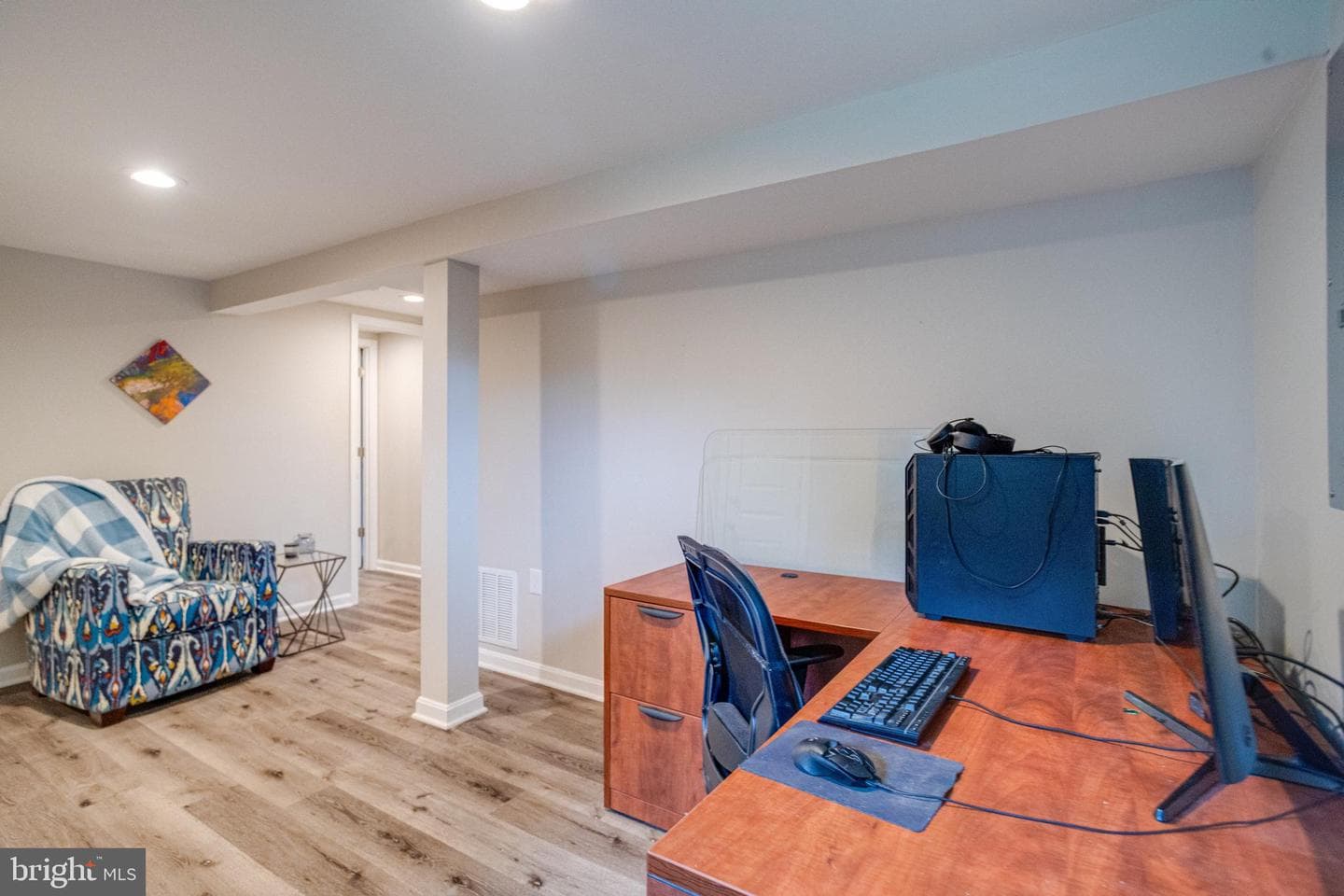 2552 Arthur Avenue photo 37