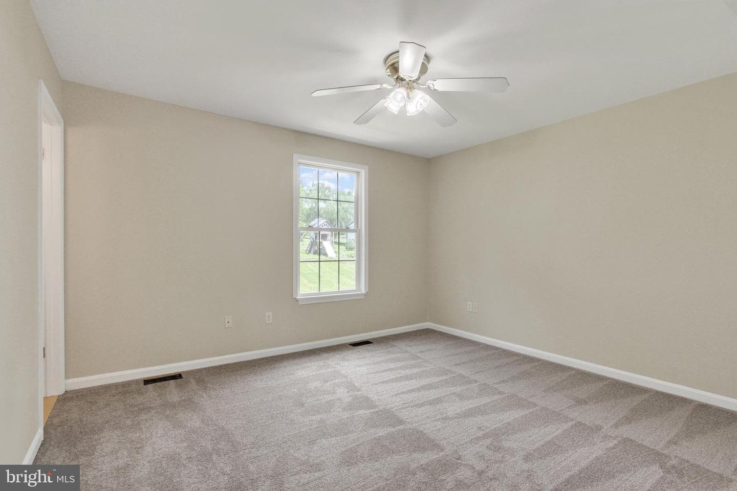 4724 Trail Court photo 17