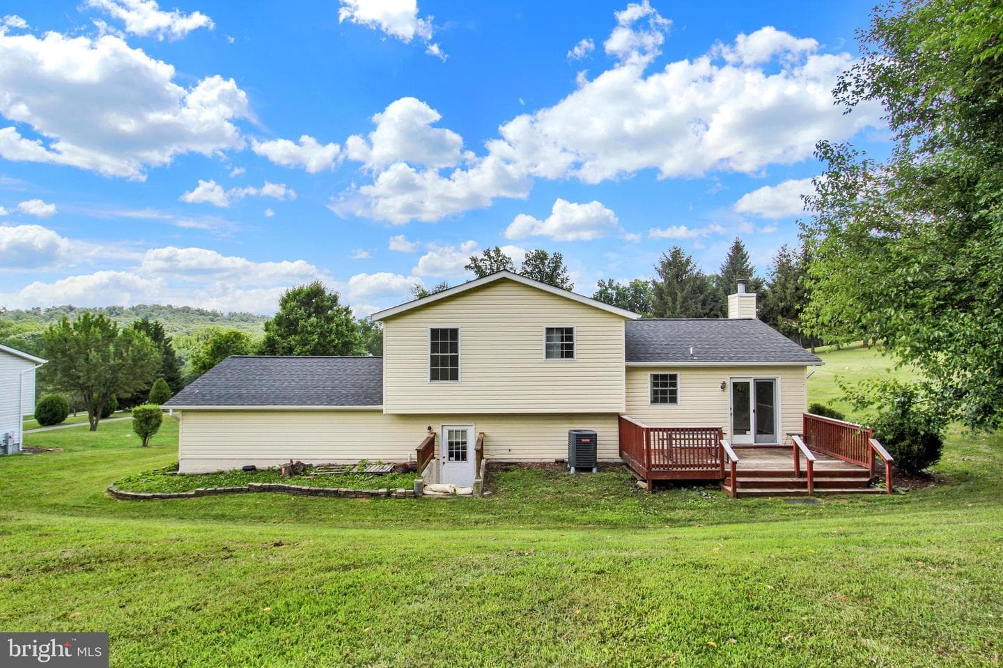 4724 Trail Court photo 35