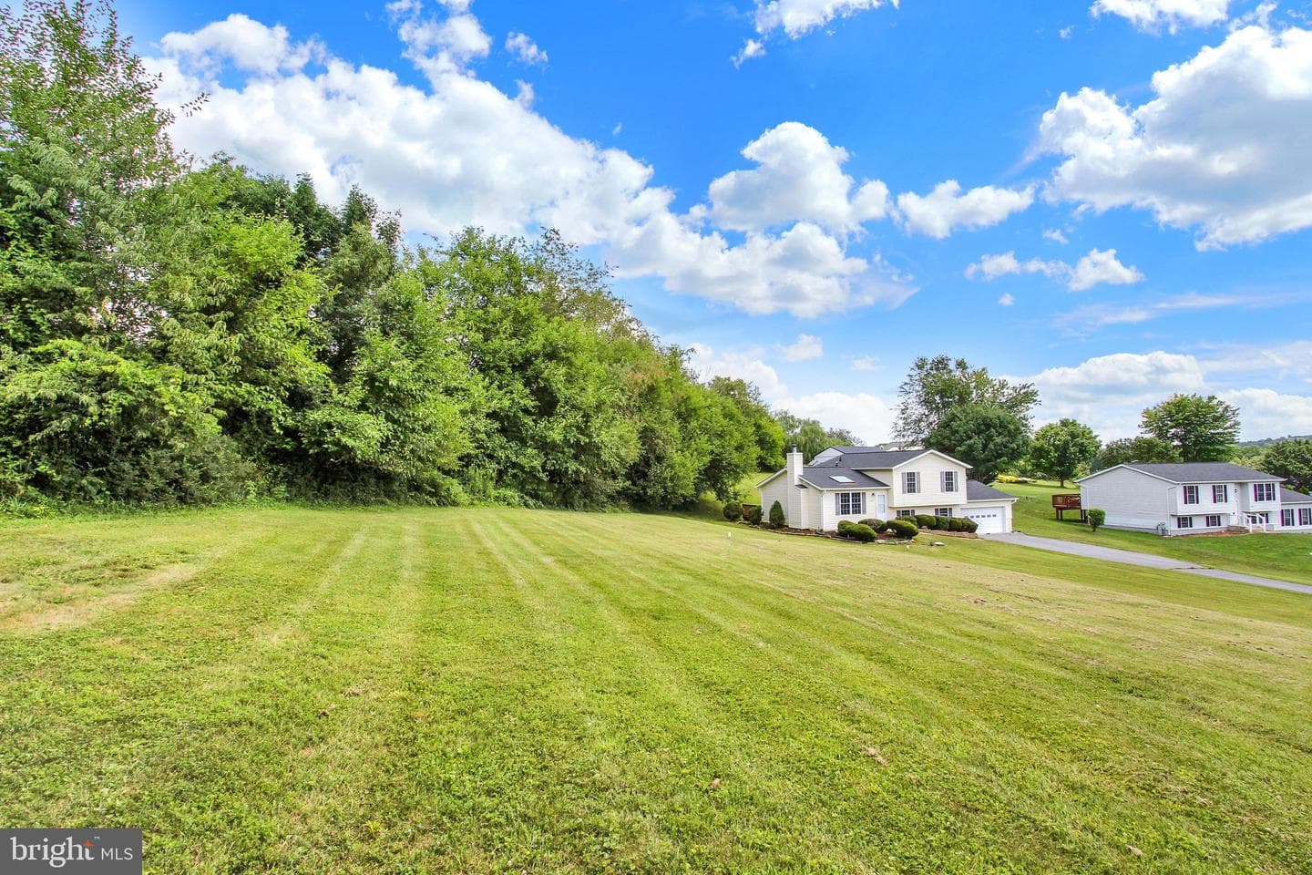 4724 Trail Court photo 38