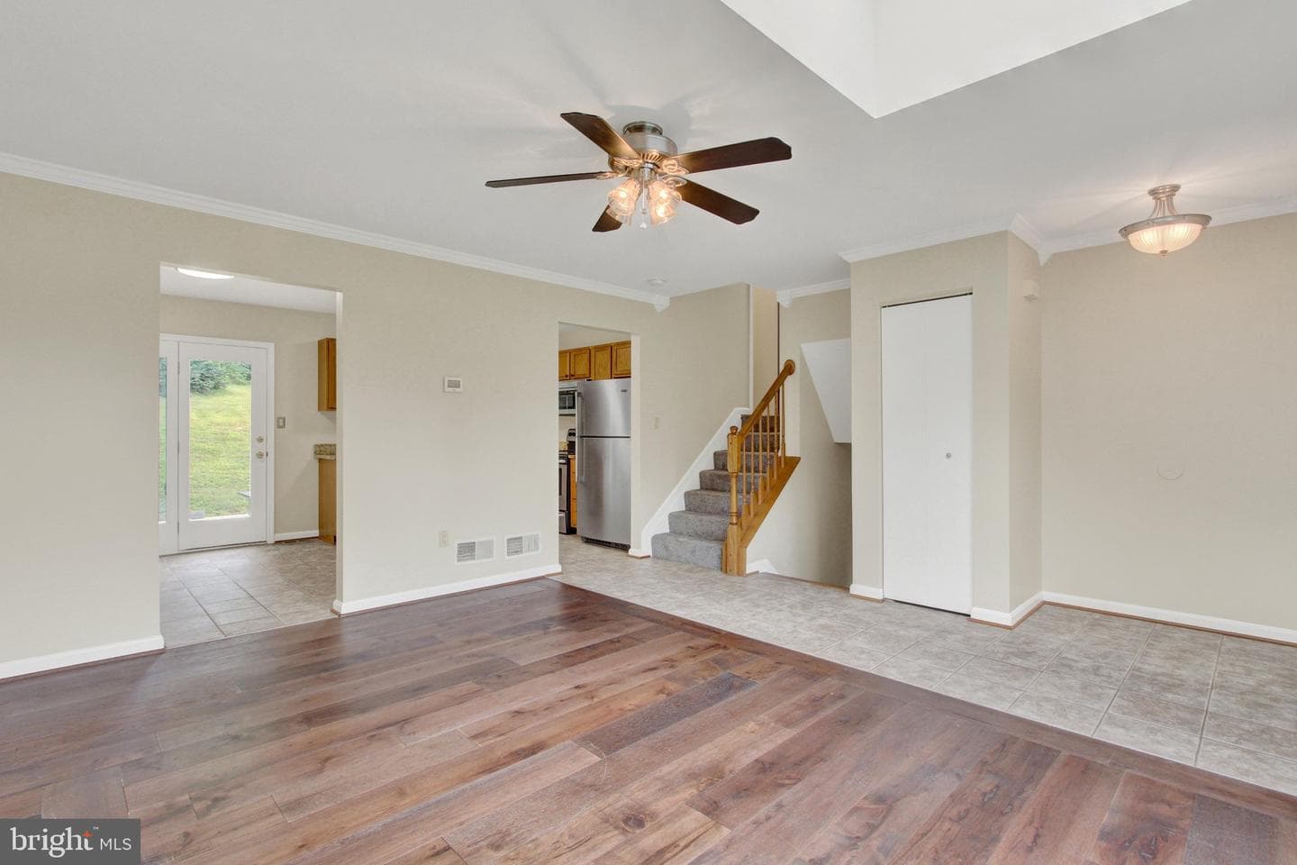 4724 Trail Court photo 7