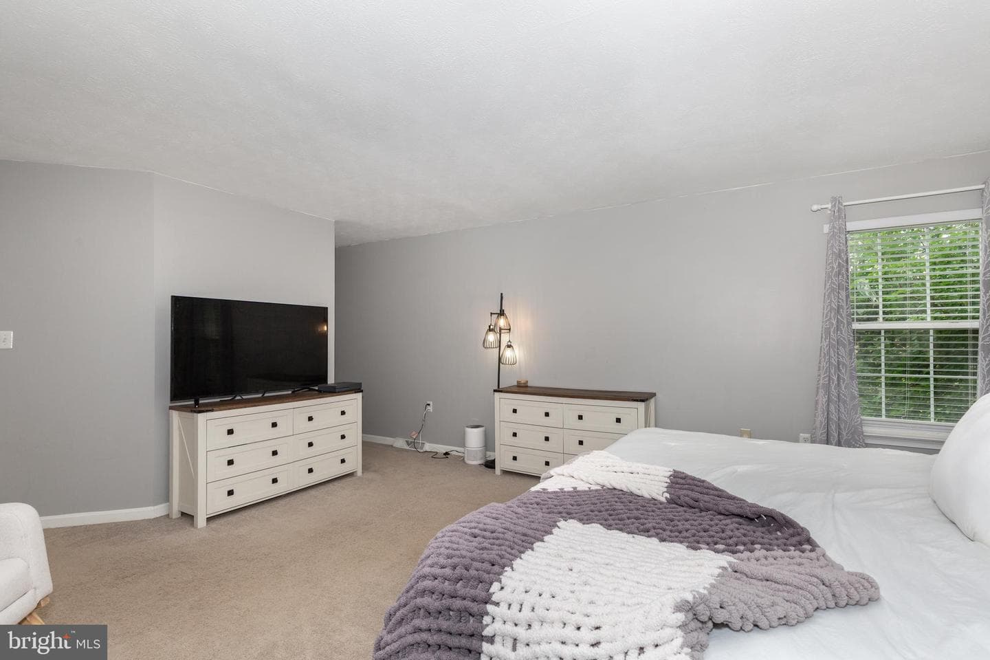 2951 Abbey Drive photo 38