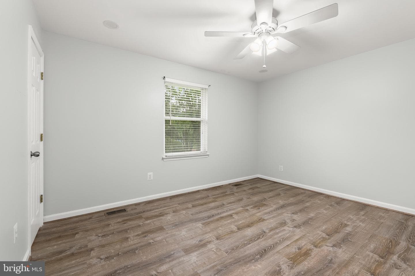 7002 Bristol Place photo 31