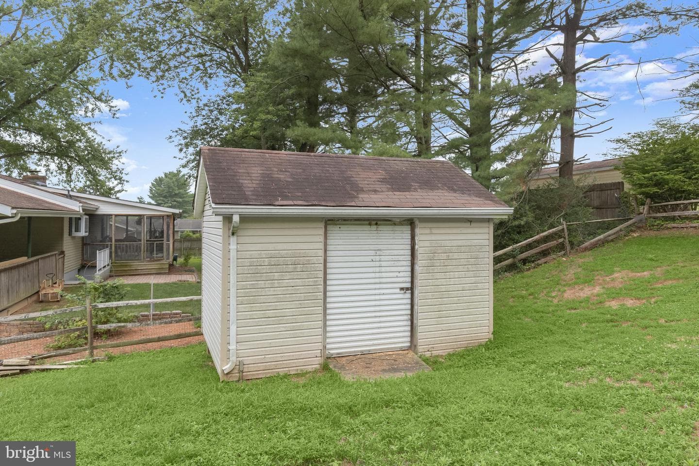 7002 Bristol Place photo 52