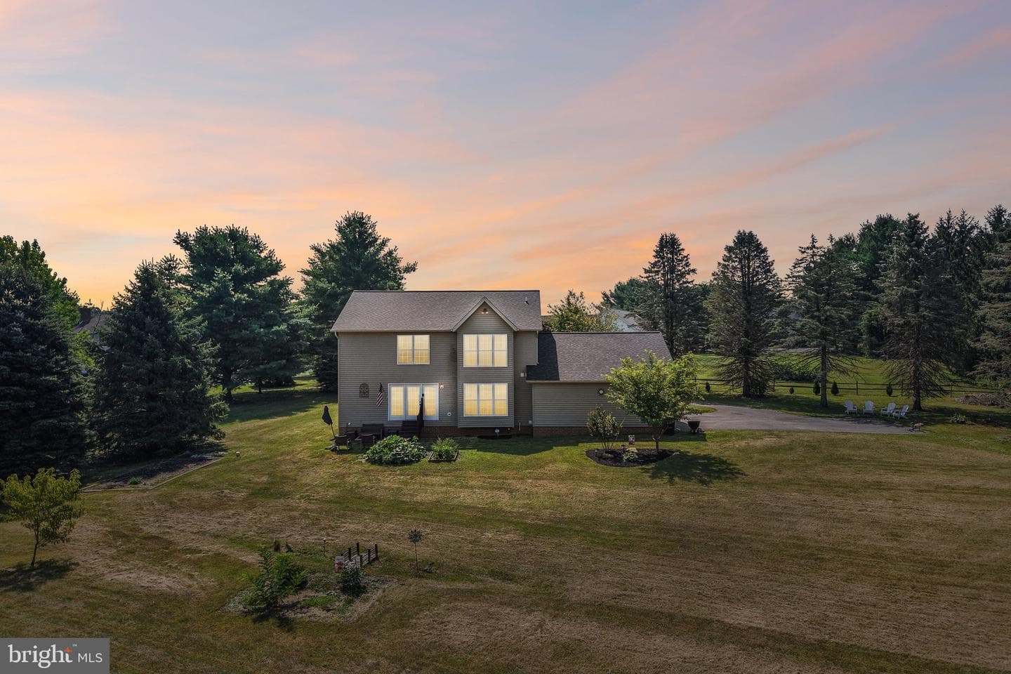 2092 Triple Green Court, Hampstead