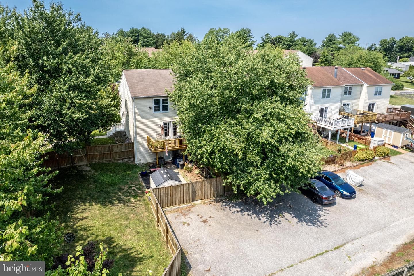 737 Clearview Avenue photo 63