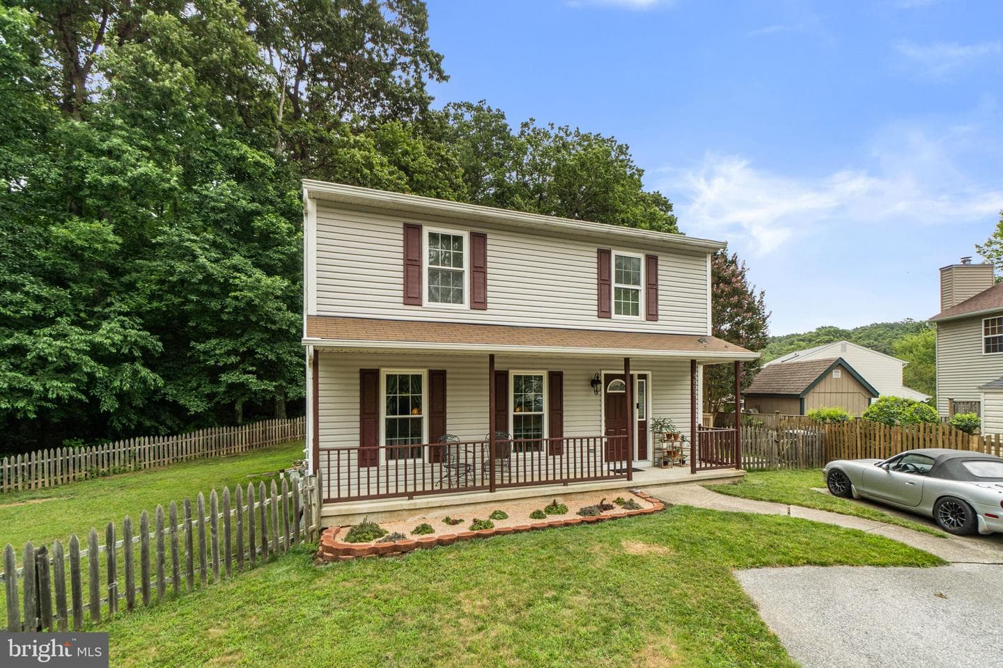 4803 Archer Drive, Hampstead