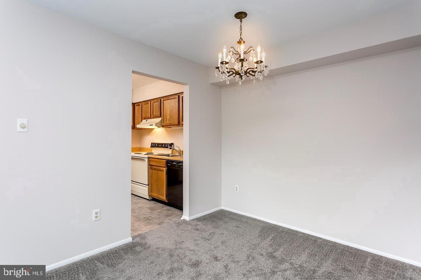 4240 Crystal Court #3c photo 6