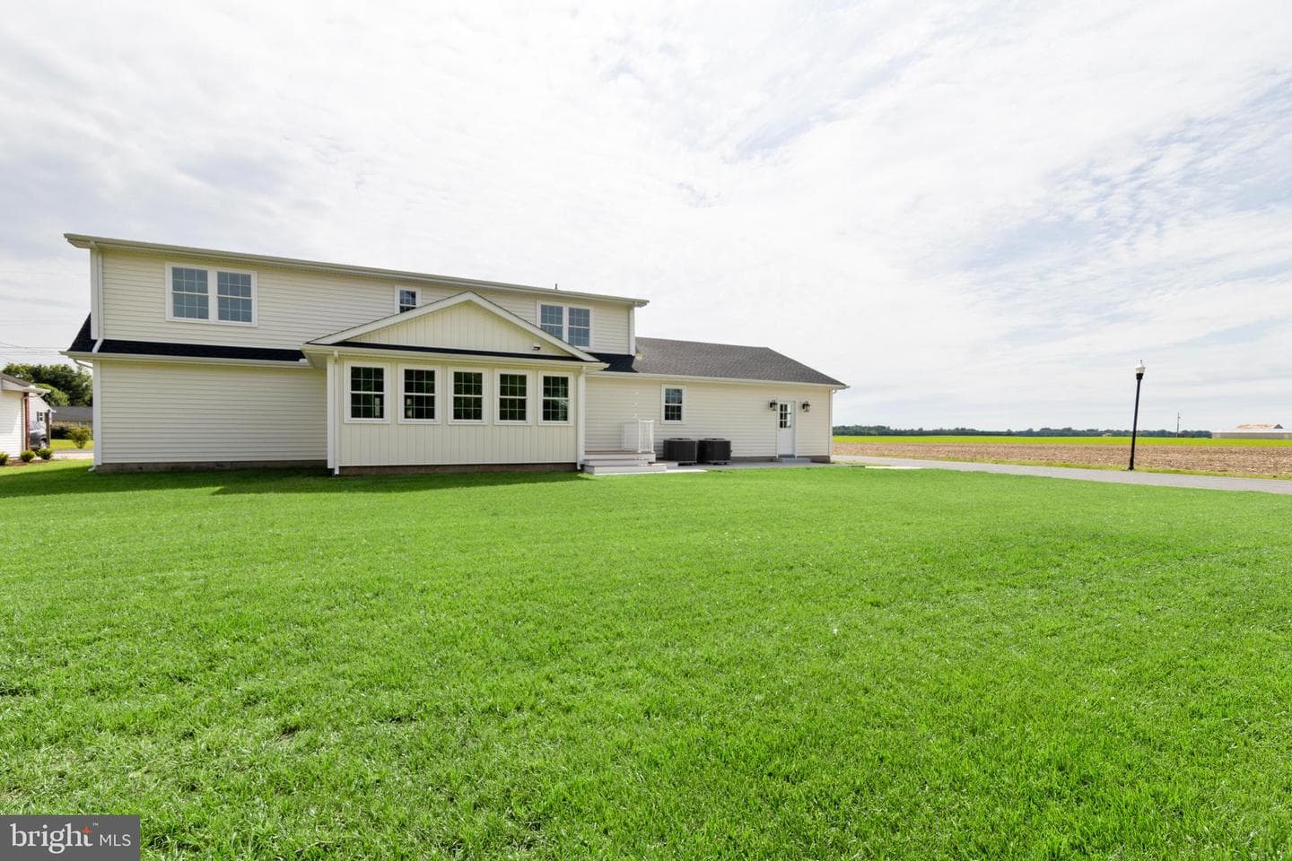 405 Collins Avenue photo 43