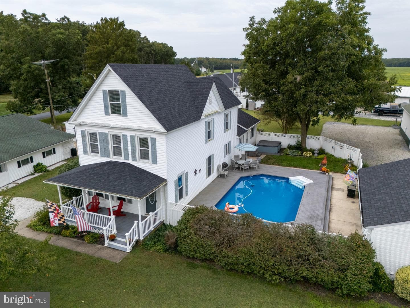 4904 Ravenwood Road photo 3