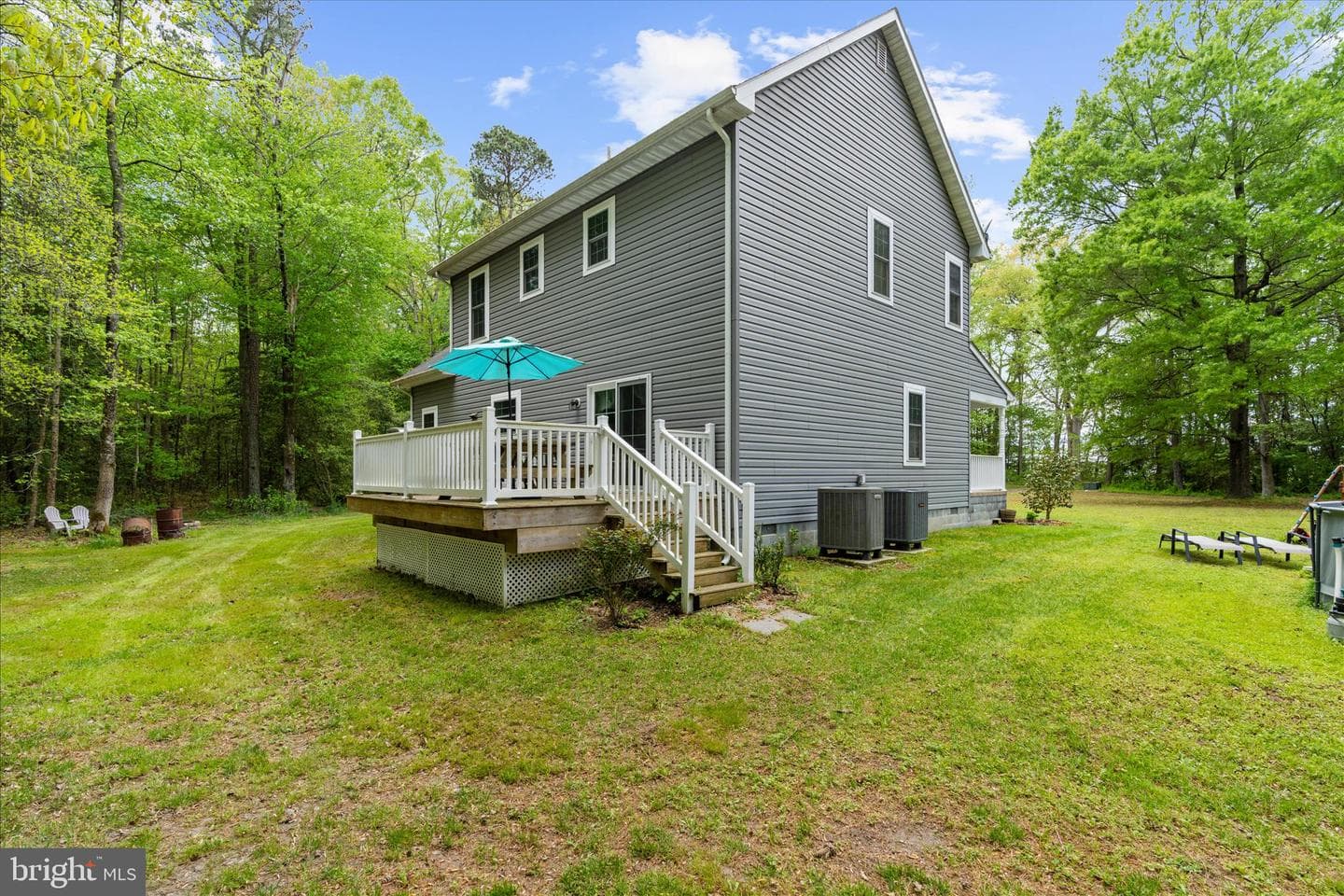 6941 Hubbard Road photo 48
