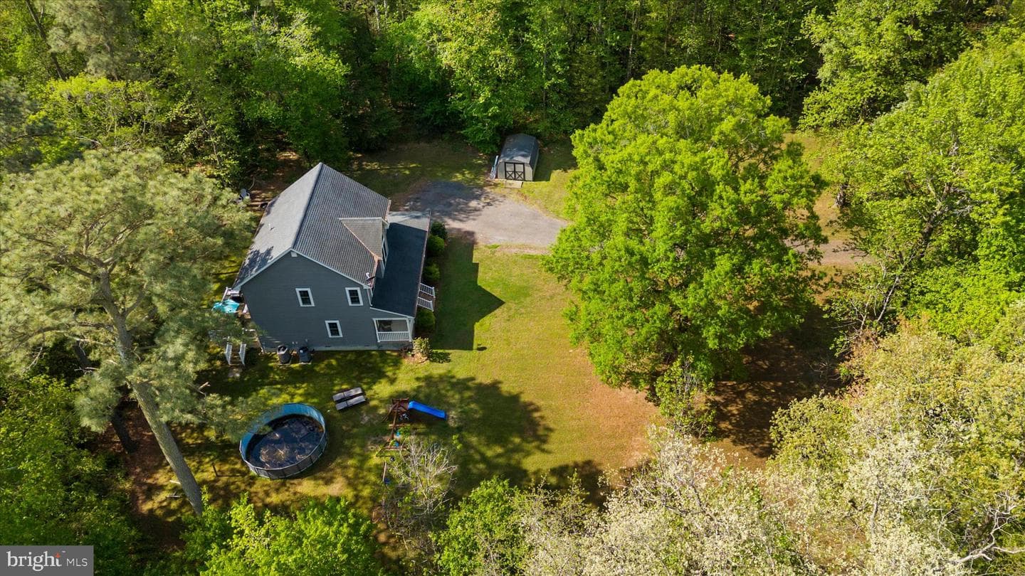 6941 Hubbard Road photo 58