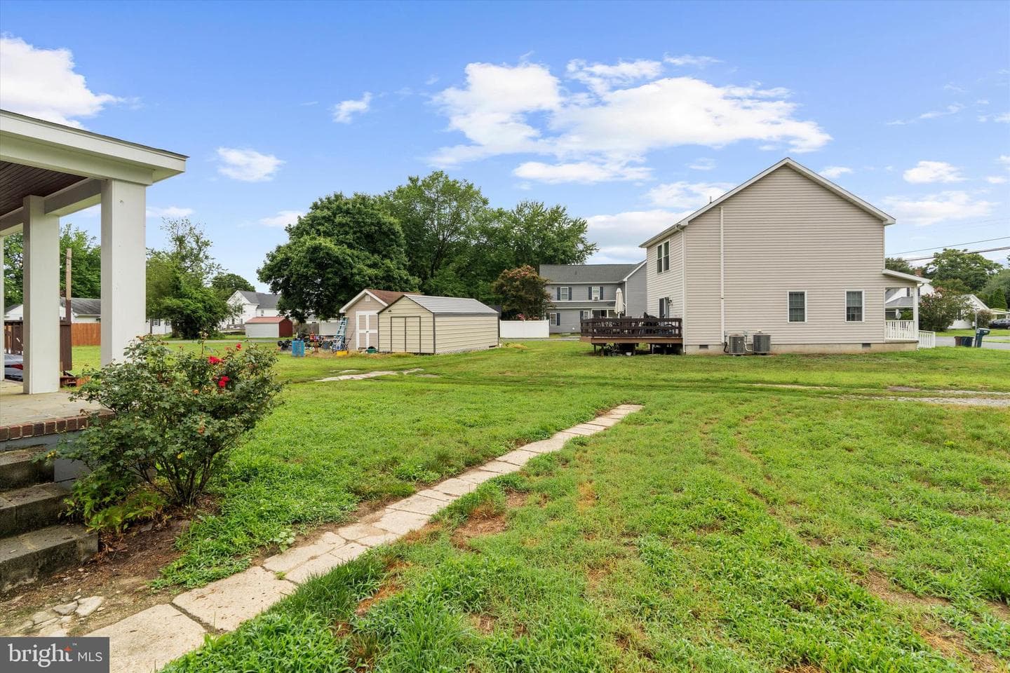 201 Oak Street photo 35