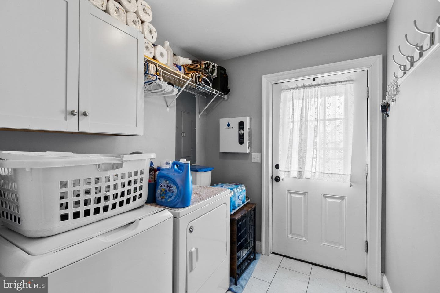102 Barnes Court photo 18
