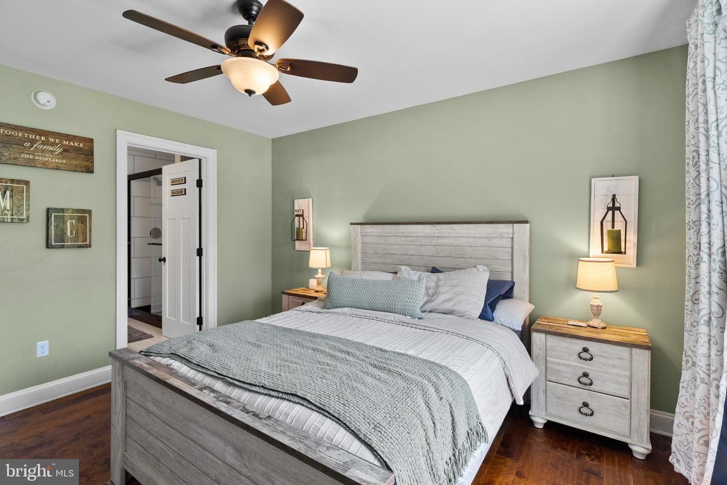 102 Barnes Court photo 21